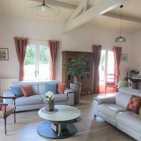 House Sur Gironde Magnifique Maison Avec Piscine Privee Proche Plage